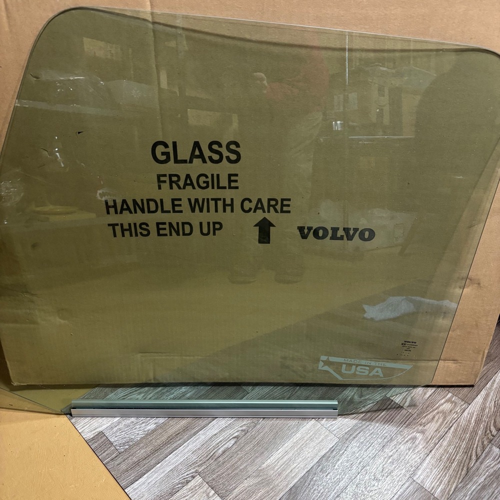 Volvo Window Glass 2000-2006 S80 Passenger Side Front Left New in‎ Box